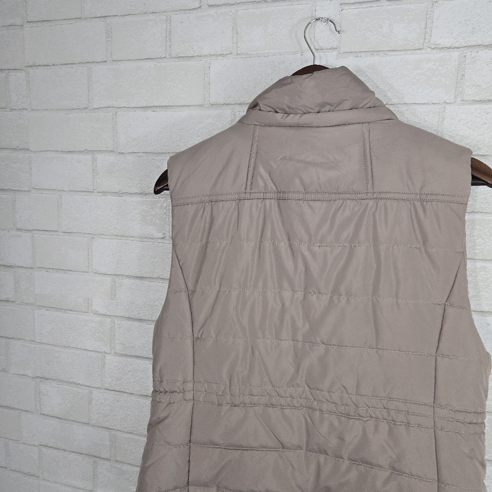 American Rag Vest - Picture 12 of 13